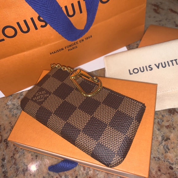 Louis Vuitton Handbags - Louis Vuitton Damier Ebene Key Pouch